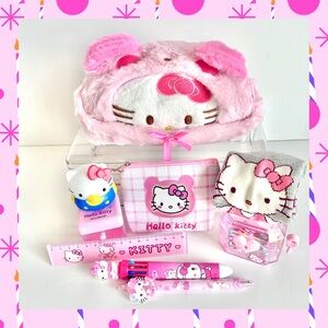 💝(HK346) Hello Kitty Adorable 9-Piece Mini Fun Bundle!
